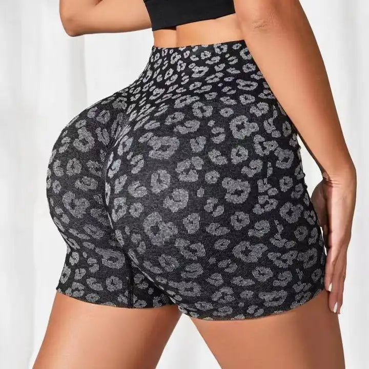 Seamless Leopard Print Hot Pants